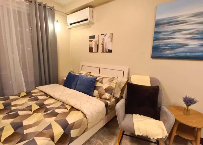 Bed & Breakfast Comfort & Style Pool View With Balcony Lapu-Lapu City